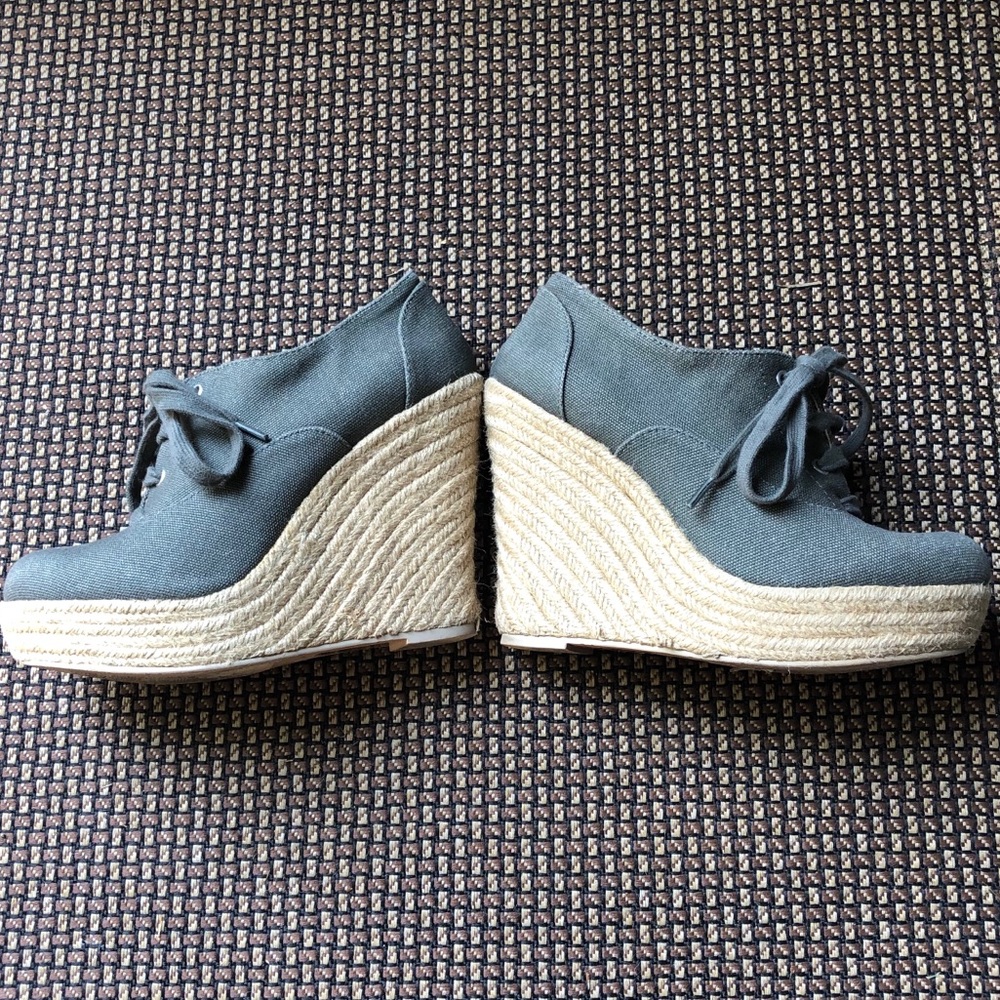 Olive green wedges